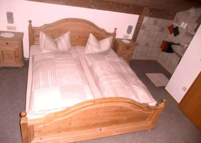 Lägenhet Dachgeschosswohnung Mit Toller Aussicht Vom Balkon By Interhome *